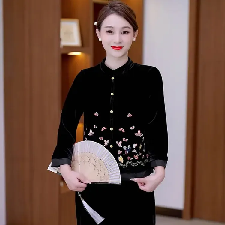 新中式国风丝绒衬衫女2025秋季新款洋气别致复古刺绣开衫短外套潮