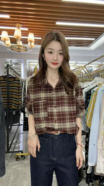 HMY50902102025秋季新款经典百搭格子翻领衬衫网红洋气炸街女装