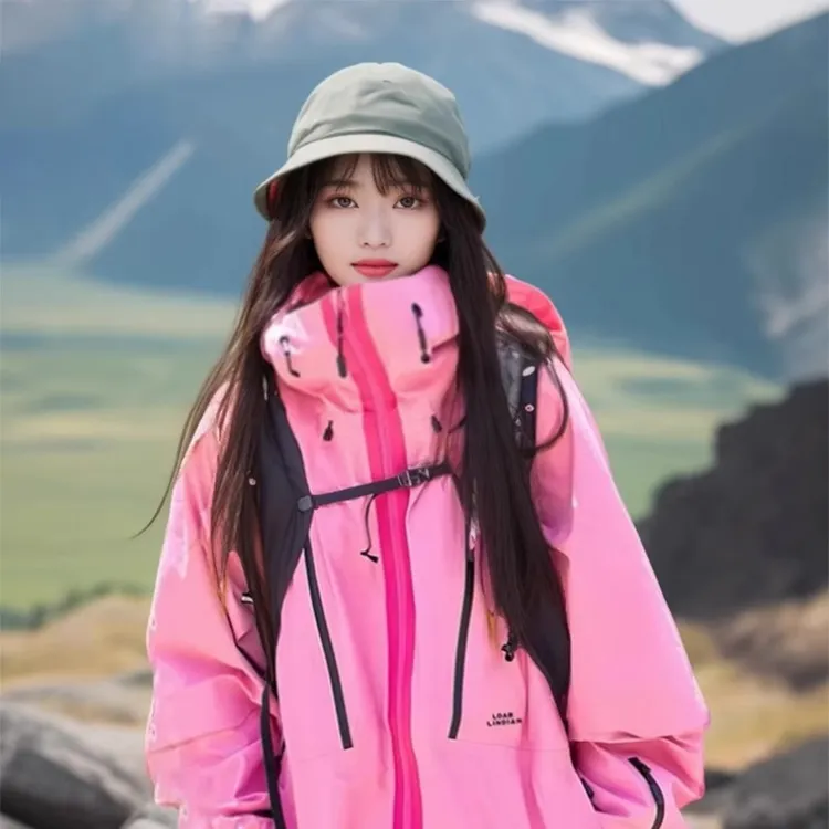 德国粉色冲锋衣2025秋冬季新款户外防风防水三合一情侣川西登山服