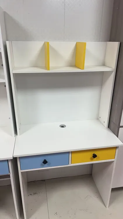 质奢华型活动连体书桌柜