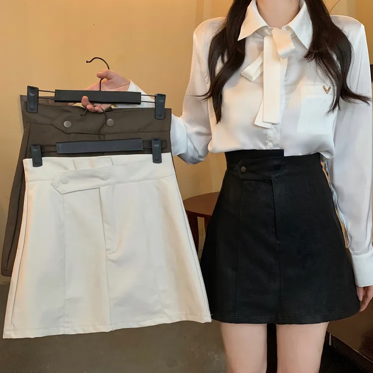 大码黑色皮裙半身裙女2025秋冬新款胖mm高腰a字显瘦包臀pu皮短裙