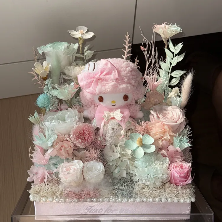 Fairyflowers 三丽鸥piano小羊珠光系列-永生花中号礼盒