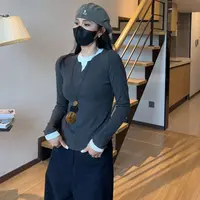小个子定制秋季显瘦V领拼接女修身假两件长袖内搭打底衫针织