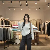 闵笑一【蓝海传说】设计款秋冬季温柔显瘦气质甜美针织休闲上衣