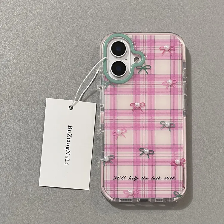 ins粉色格纹立体珍珠蝴蝶结适用苹果16手机壳iPhone15全包14/13