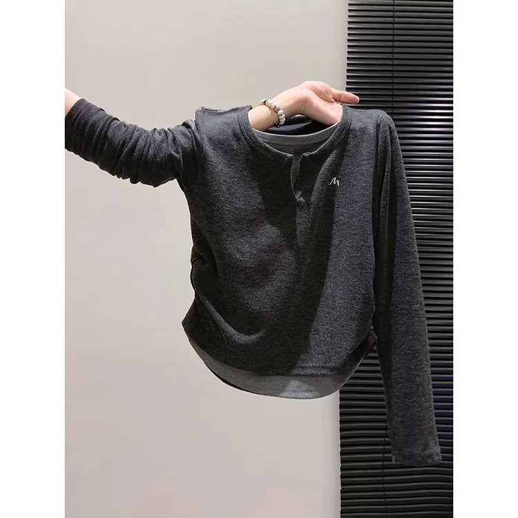 撞色拼接假两件长袖t恤女2025早秋新款收腰褶皱显瘦内搭打底上衣