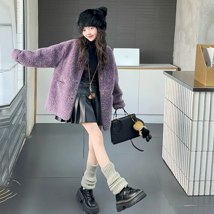 女童加厚外套2025秋冬装新款中大童皮毛一体上衣儿童洋气毛毛衣潮