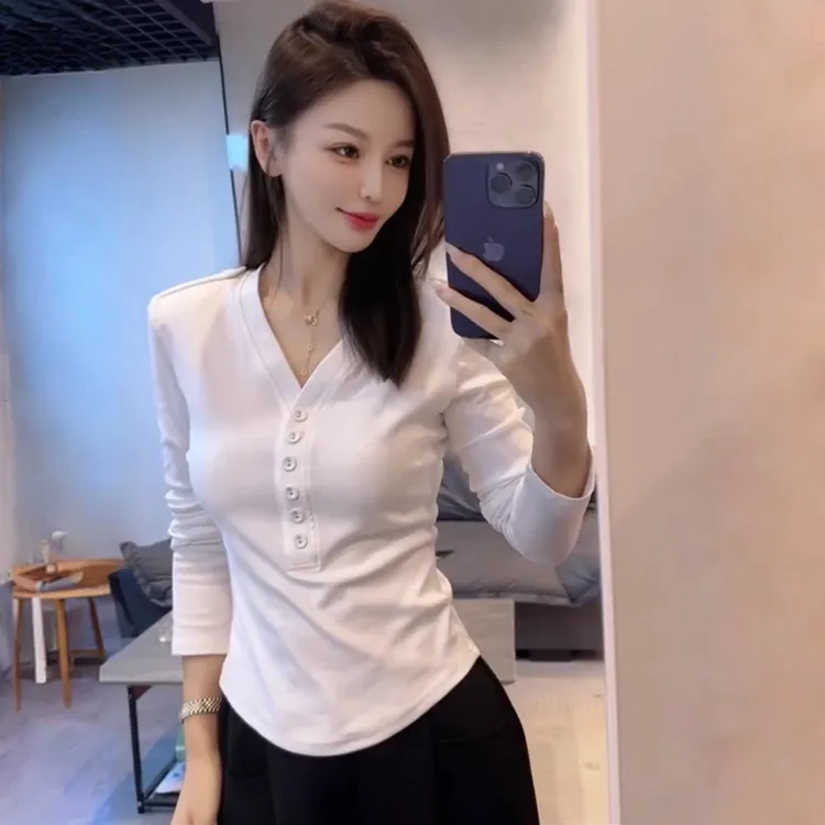 显瘦修身纯色德绒V领纽扣辣妹风韩版时尚纯色女T恤长袖百搭打底衫