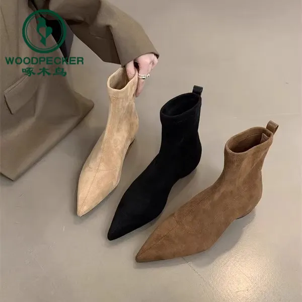 啄木鸟2025年秋冬新款绒面内增高短筒靴女时尚百搭弹力尖头瘦瘦靴