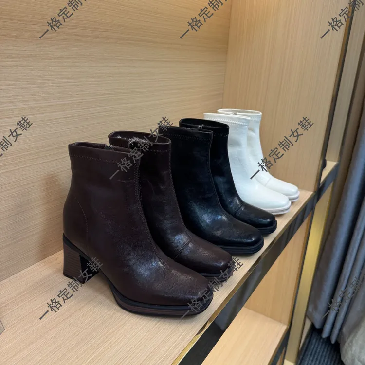 11cm法式方头复古马丁靴气质厚底加绒高跟短靴小个子时装靴粗跟