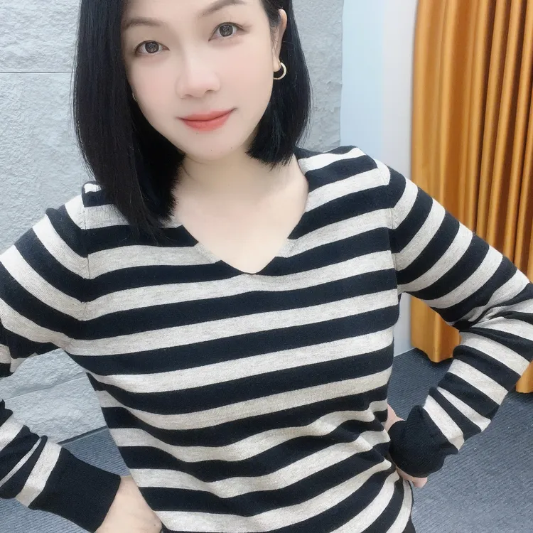 小惠达人专属5612/5636秋冬季新款长袖女V领秋季条纹毛针织衫拼色常规款通勤风