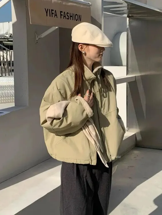 2025新款仿羊羔毛短款派克服女小个子休闲棉衣百搭韩版秋冬短外套