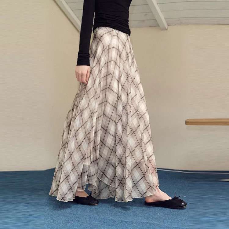夏日新品上市温柔风垂坠宽松显瘦绝美格纹半身裙女休闲百搭长裙女