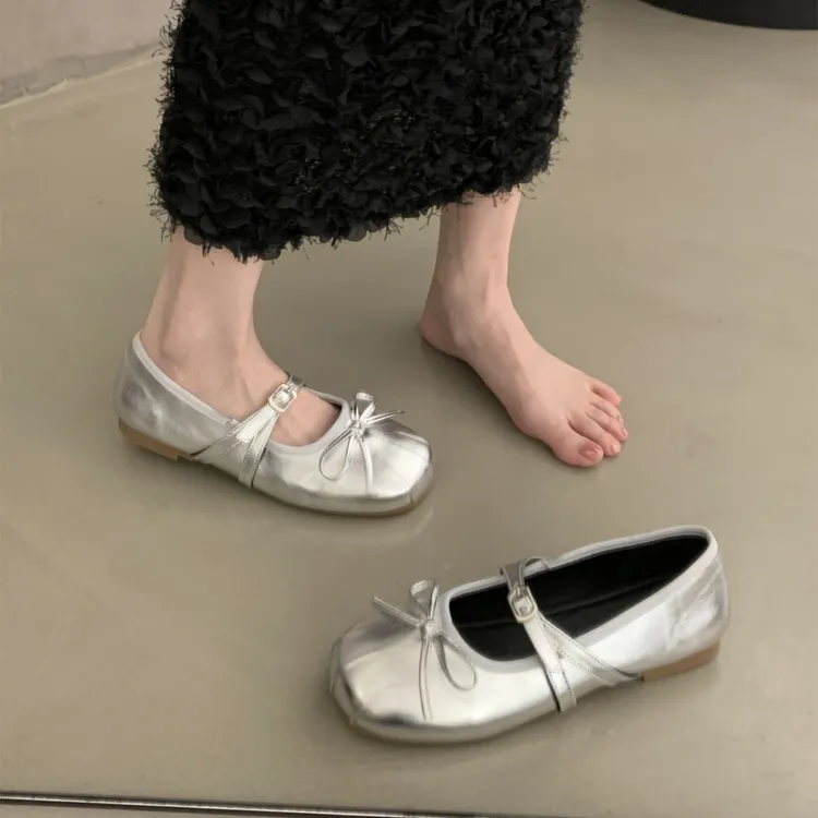 银色玛丽珍女鞋子2025新款夏季法式单鞋平底绝美配裙子芭蕾小皮鞋