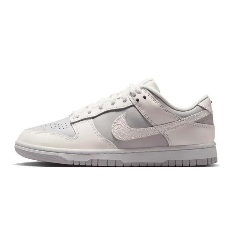 Nike耐克女子DUNK LOW运动休闲鞋IH0639-011