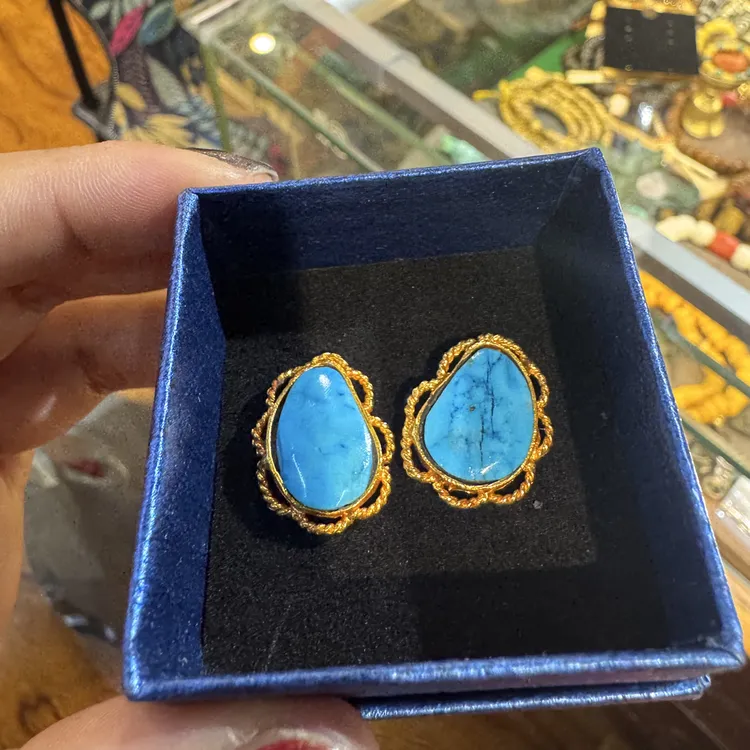 铜合金亚克力戒指 女士。耳环。新款