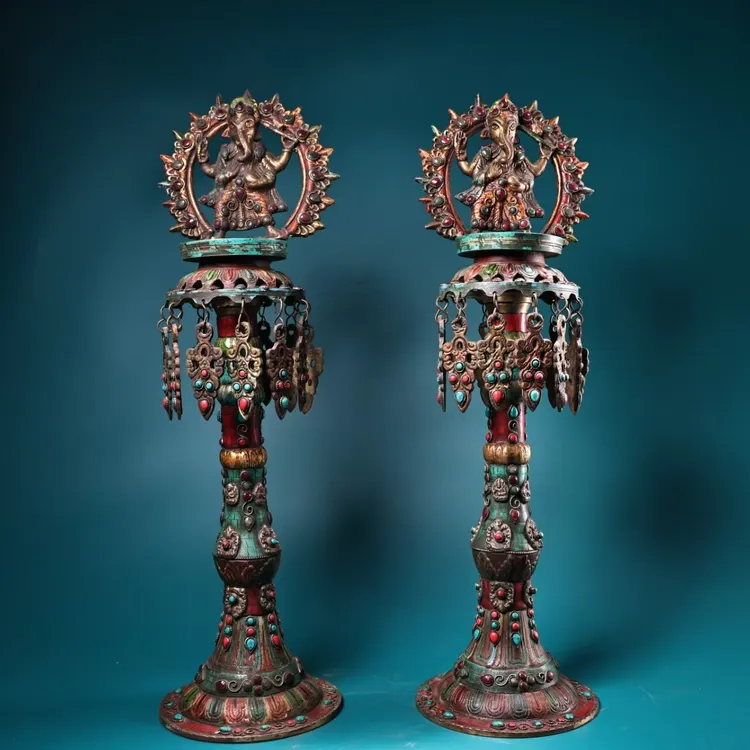 尼泊尔纯铜镶嵌宝石彩绘描金象鼻油灯拉台一对