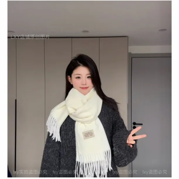 韩版新款柔软百搭纯色秋冬季加厚保暖围巾文艺风情侣款围脖女
