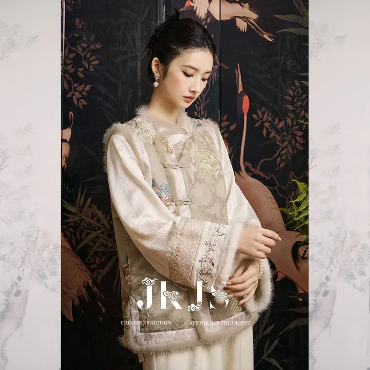 JKJS【山月诗】水貂毛绣花马甲女款2025新款秋冬上衣夹棉外套马夹