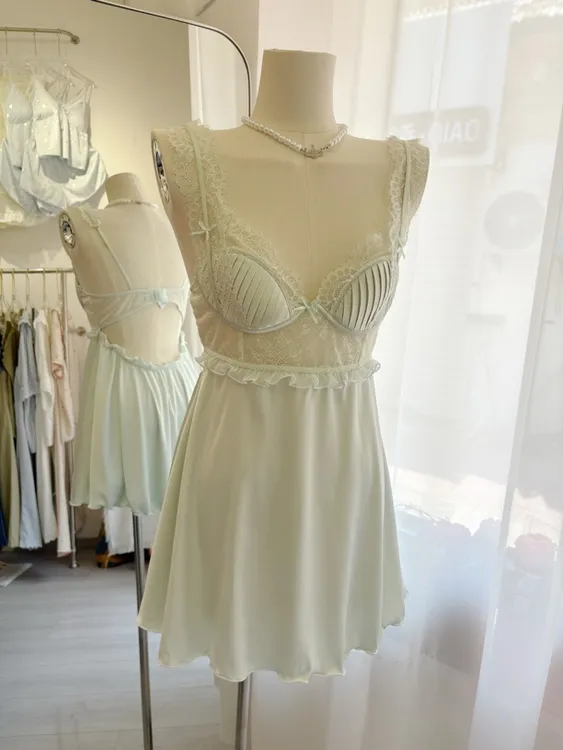 喜物纯欲风吊带睡衣