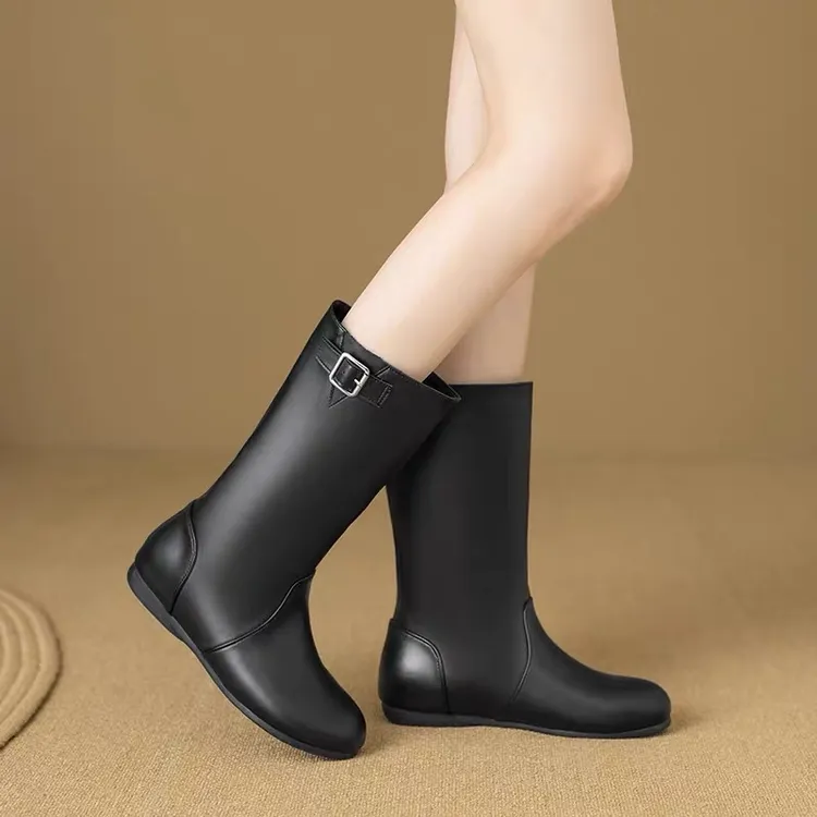 高档牛皮断码清仓中筒靴女平底2025冬季新款黑色百搭加绒妈妈皮靴