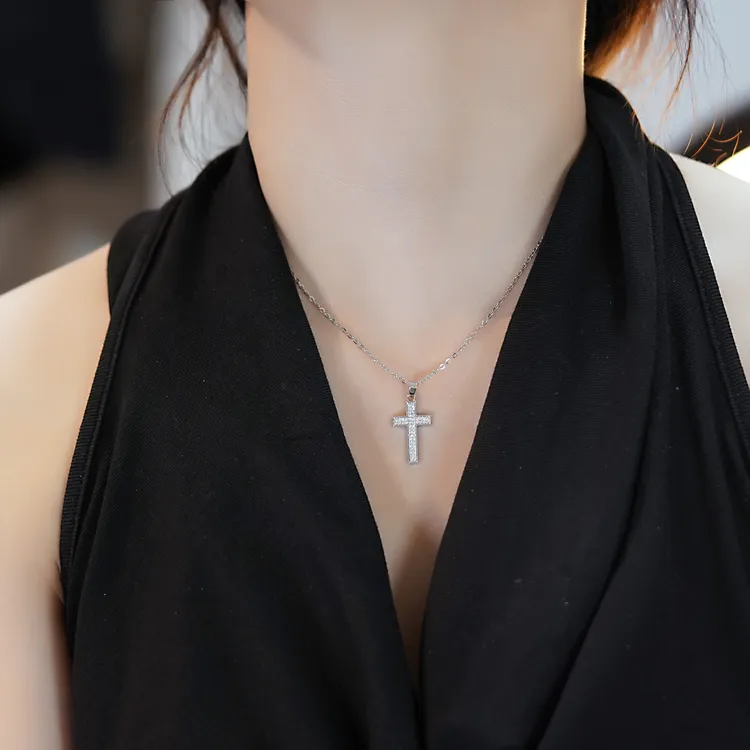 钛钢项链 轻奢时尚个性百搭单十字架设计感锁骨链女