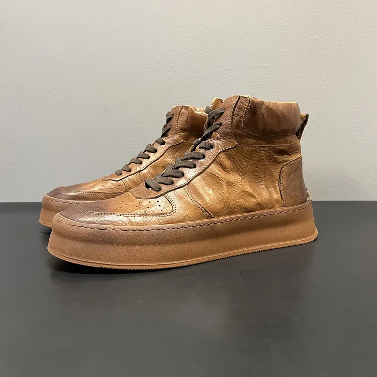 2025秋冬季新款高帮板鞋男真皮软皮复古短靴休闲鞋男鞋韩版马丁靴