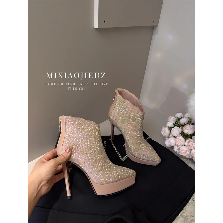 米小姐轻奢高端2025新款细高跟防水台不累脚短靴水钻尖头气质女鞋