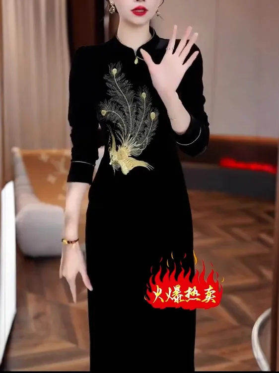 高端新中式国风复古重工刺绣改良旗袍裙女收腰显瘦气质优雅连衣裙