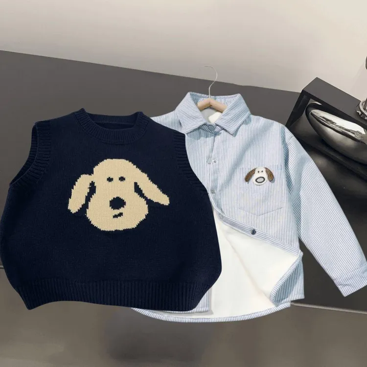 MN848男孩女孩男童秋冬季新款套装中小童韩版学院加绒加厚衬衫