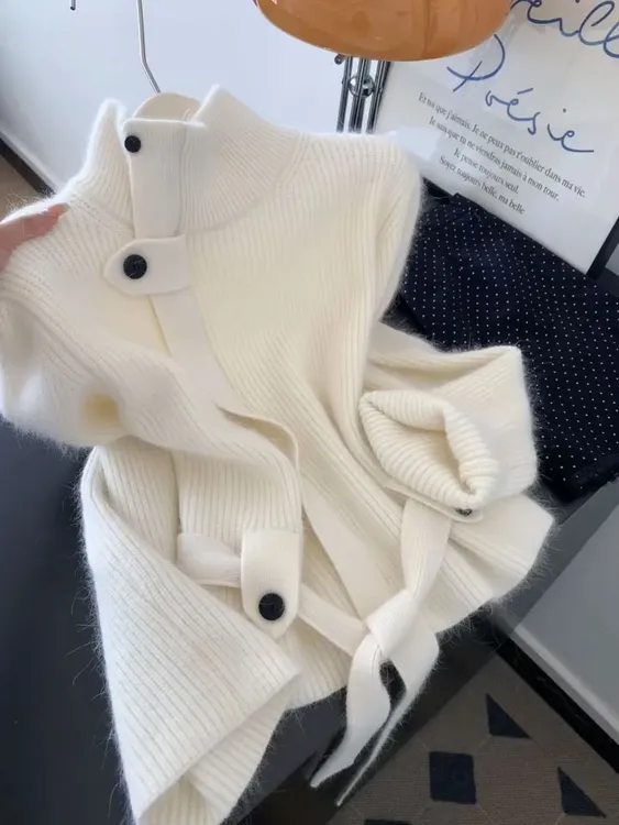 设计感腰带显瘦气质毛衣女秋冬2025新款外穿韩系别致立领开衫上衣