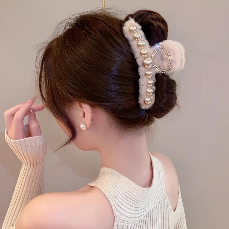 韩版香槟色珍珠毛绒抓夹女后脑勺发量多盘发夹半扎鲨鱼夹头饰发卡
