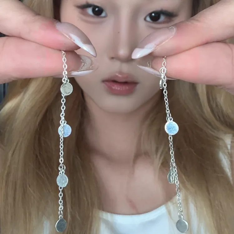 铜合金耳饰 亮片流苏耳线极简气质耳环女轻奢百搭耳饰小众高级感