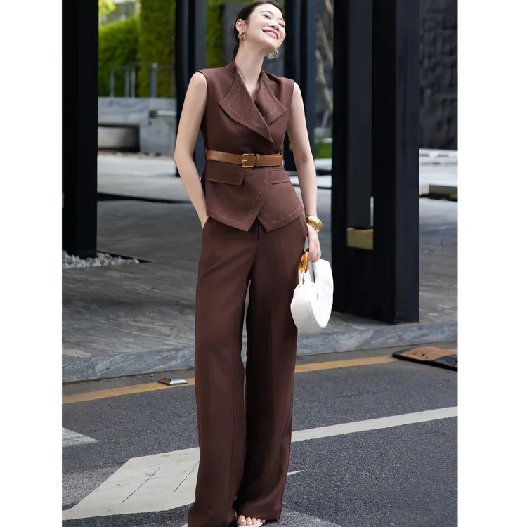 ZEROYK夏季时尚套装2025新款老钱风咖色亚麻西装马甲裤子两件套