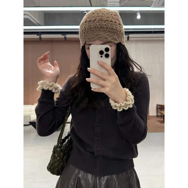 秋季新品气质长袖毛针织衫年小众设计感小众上衣潮流女士