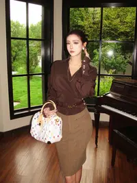 旺桃ONETOP时尚气质灯芯绒半身裙夏季复古修身包臀裙性感开叉裙子