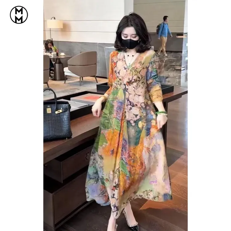 MM高端连衣裙女夏款复古惊艳减龄印花宽松遮肚小众轻奢度假裙子