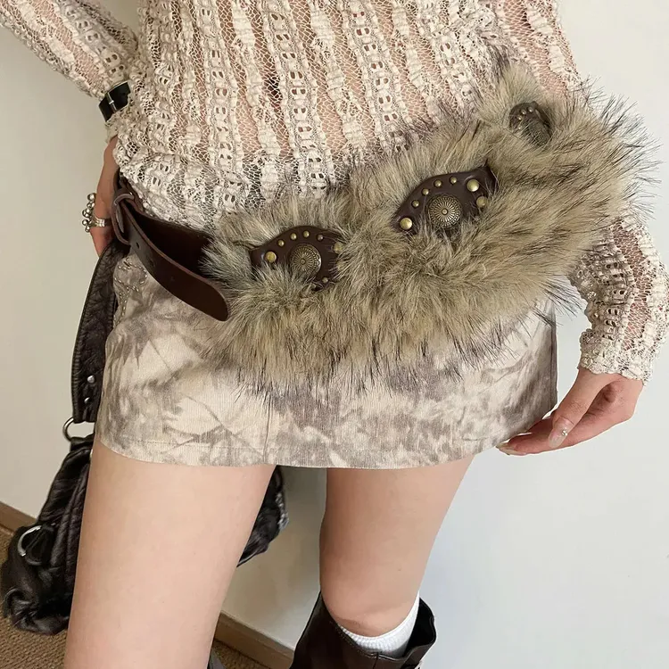 美式y2k辣妹风毛绒拼接铆钉腰带女小众个性朋克风皮带配饰腰封潮