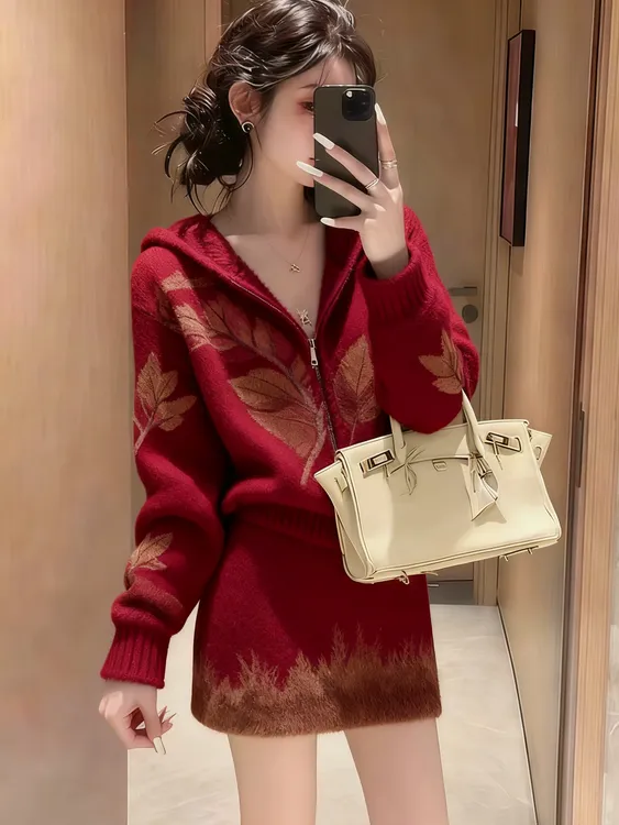 复古港风慵懒风酒红色时尚套装拉链连帽宽松长袖外套+包臀半身裙