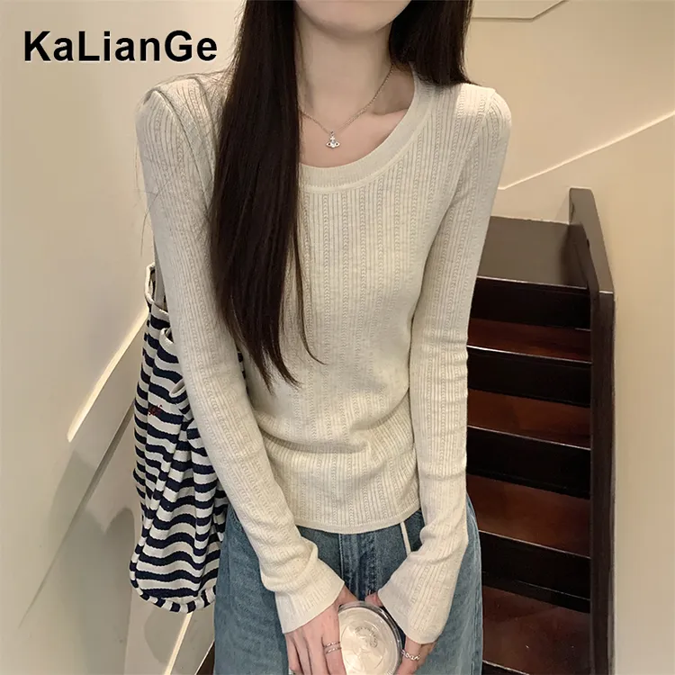 卡莲格/早秋新款韩版气质u领花纹针织衫T恤女微胖mm显瘦长袖上衣