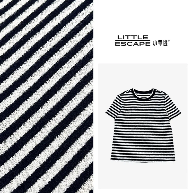 小乖逃X藏蓝领子蓝白条纹T恤针织慵懒短袖上衣  M8697