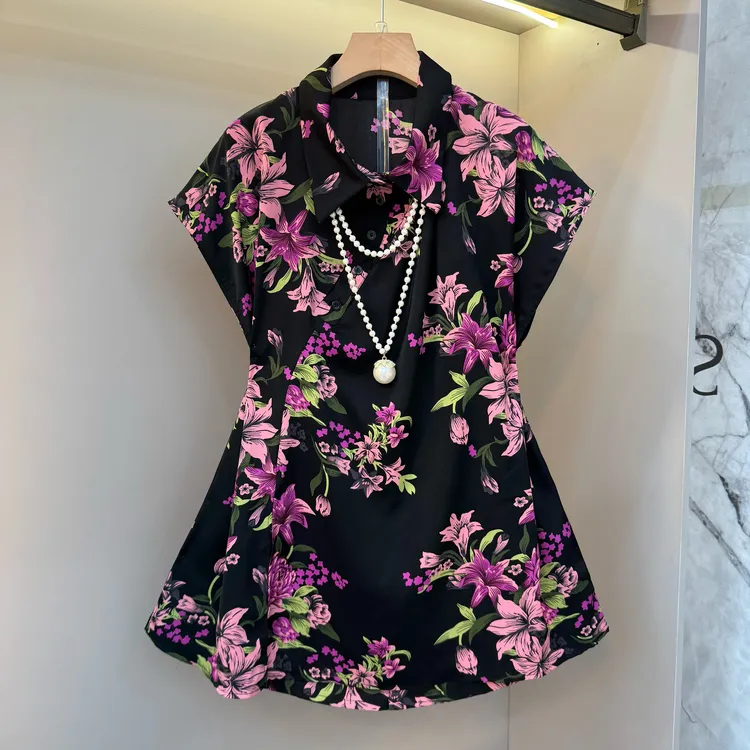 2025新中式印花翻领落肩斜襟纽扣装饰单侧开叉上衣+短裤套装9870