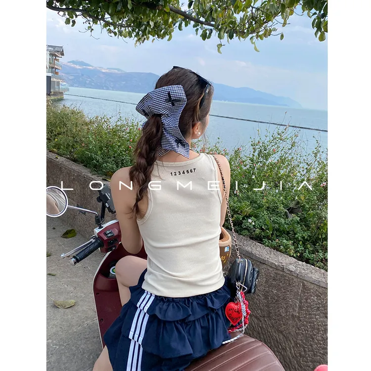吊带小背心女士内搭2025夏新款设计感打底外穿无袖上衣