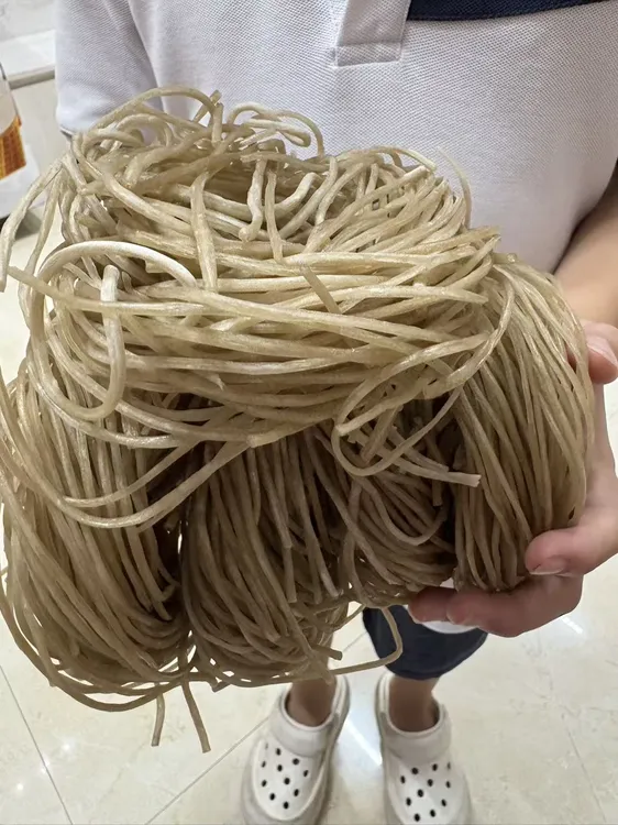 新传统手工红薯粉条自然晾晒无色素食用胶适合火锅炖菜