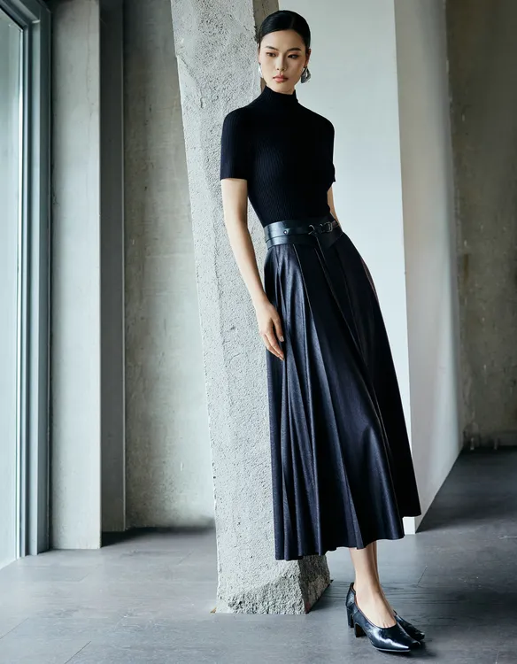 允硕 左岸半裙 气质高腰A版版裙 品质高级面料舒适有光感 229205