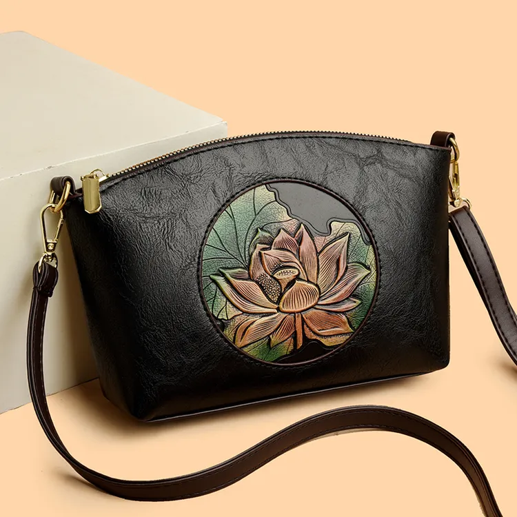 品牌女包2025早秋新款中国风中年简约风妈妈包斜挎小包包女款9125