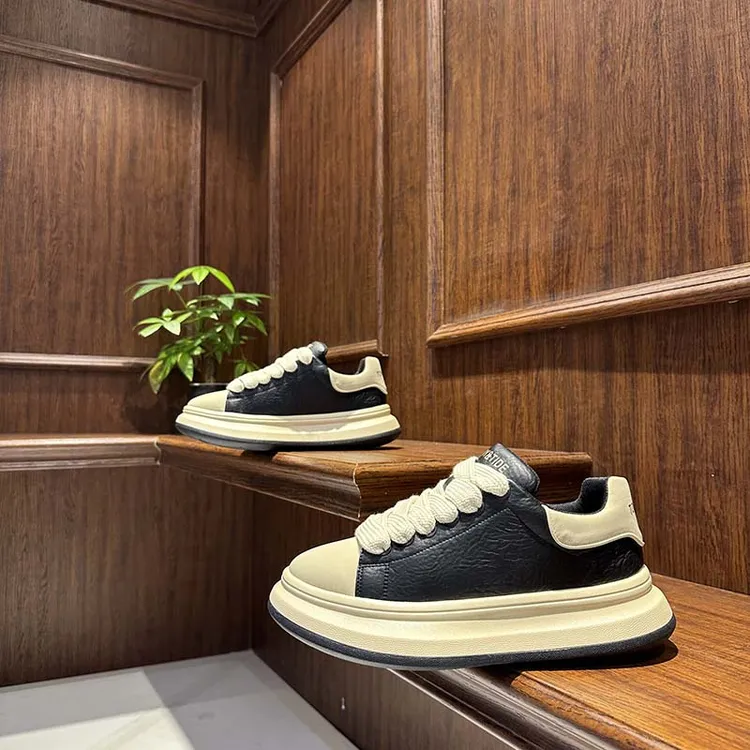 网红潮男简约软底增高休闲鞋时尚厚底百搭帅气运动鞋轻奢皮面男鞋
