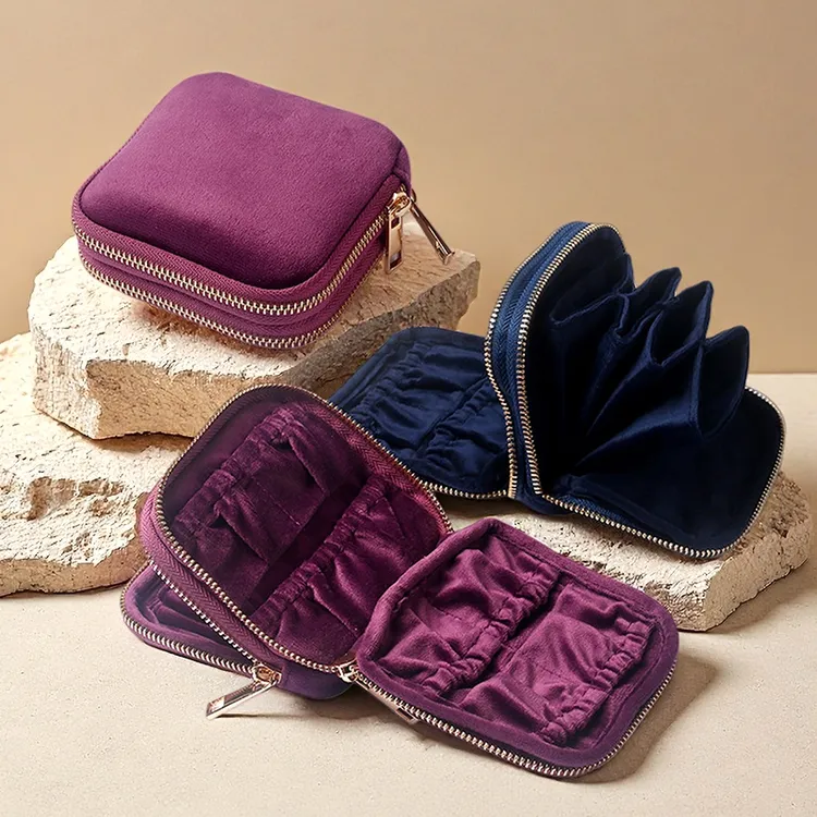 首饰盒/箱 明星同款精致首饰袋旅行便携大容量随身戒指耳环手拿包