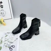 L246039 新款时尚秋靴靴子女时尚粗跟方头女短靴