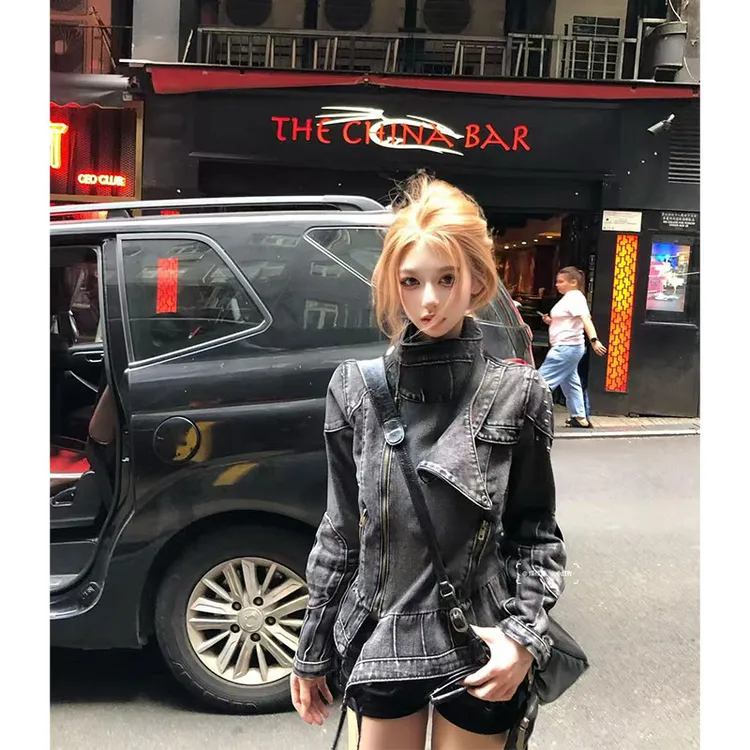 2025秋季新款ins美式辣妹不对称斜拉链牛仔外套女+高腰显瘦短裤
